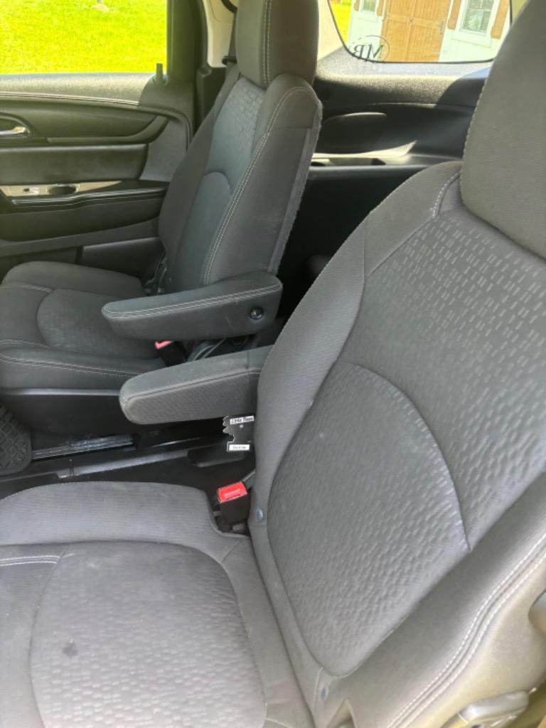 2016 Gmc Acadia SLE photo 26