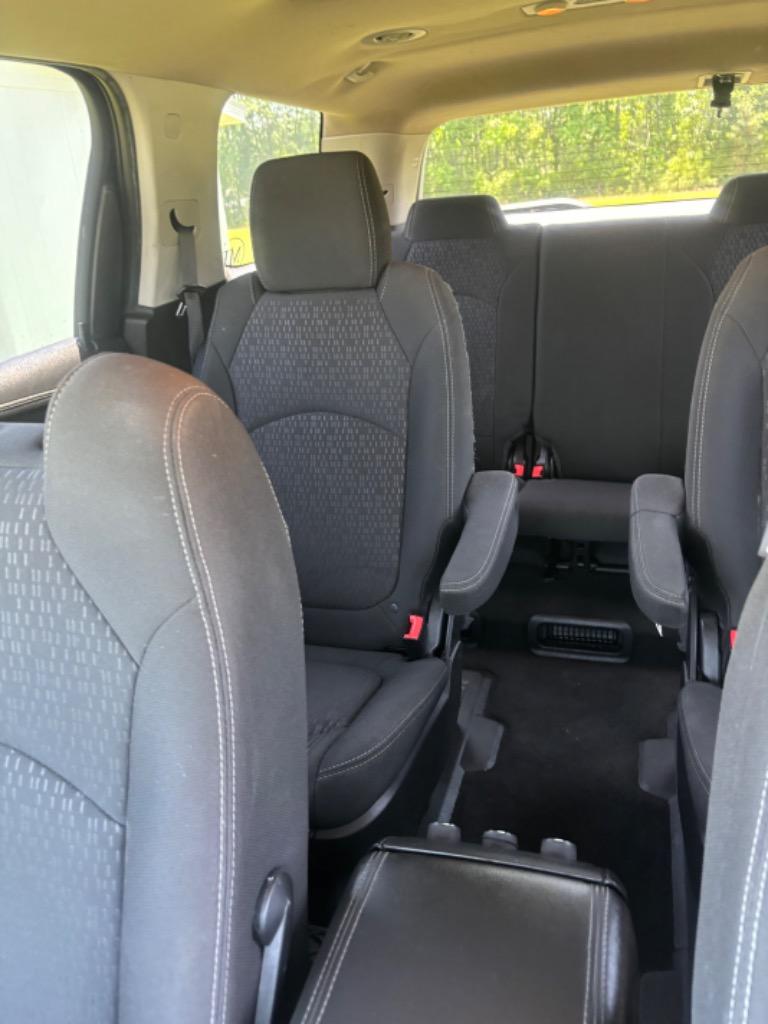 2016 Gmc Acadia SLE photo 13