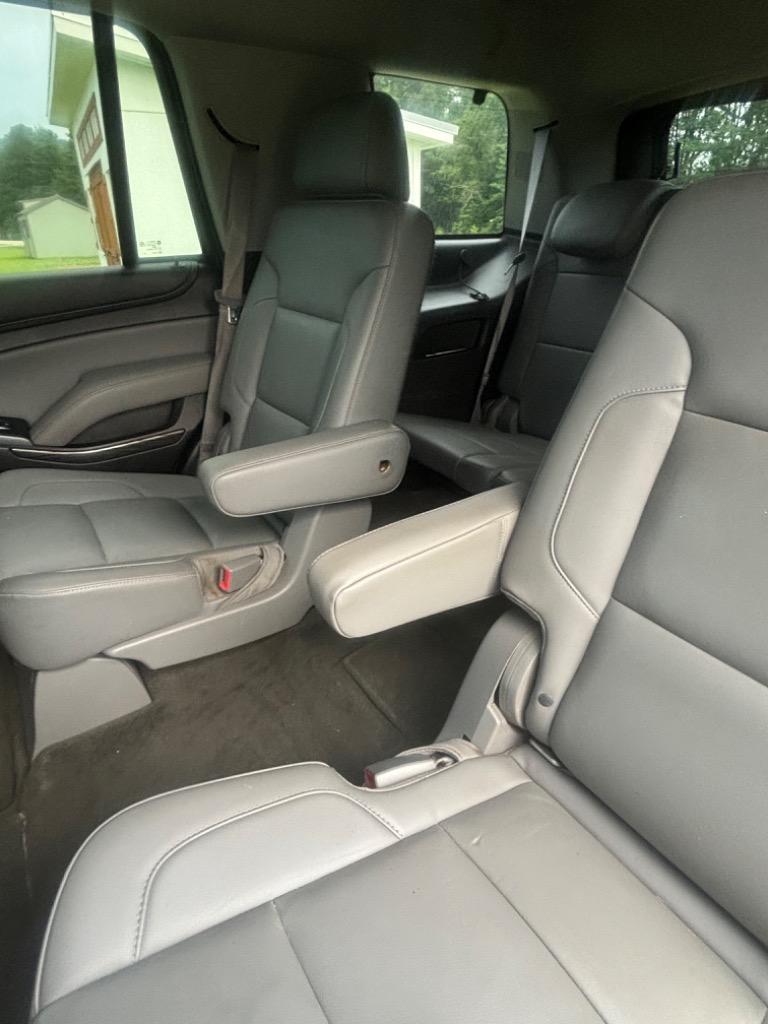 2015 Chevrolet Tahoe LT photo 32
