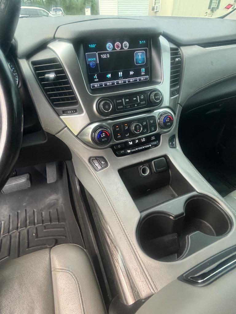 2015 Chevrolet Tahoe LT photo 23