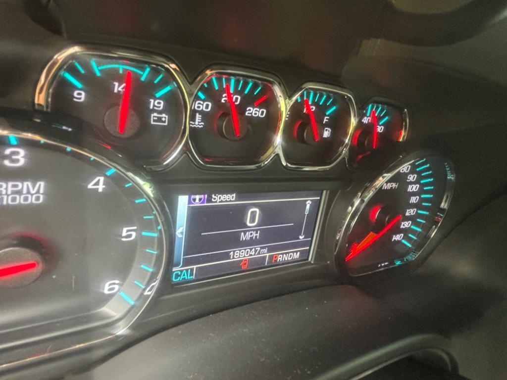 2015 Chevrolet Tahoe LT photo 25