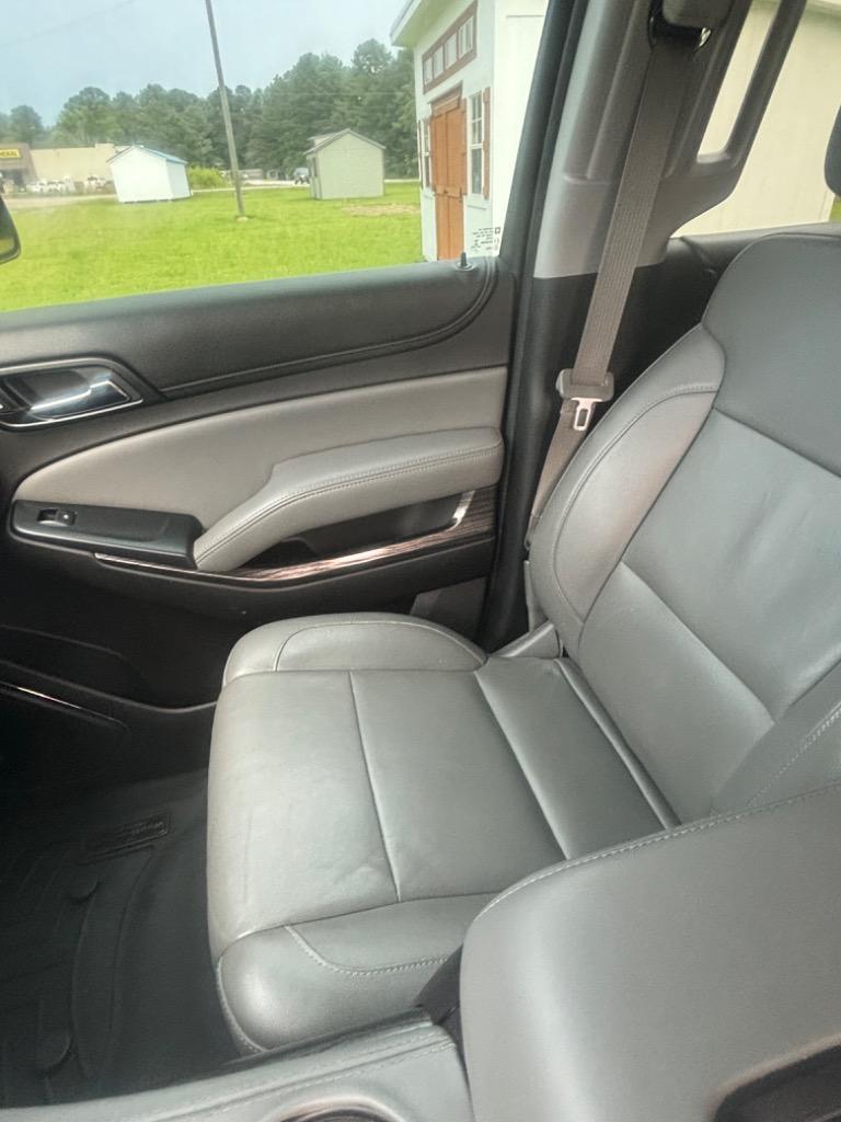 2015 Chevrolet Tahoe LT photo 19