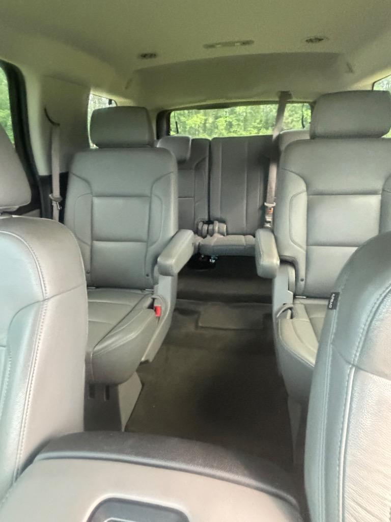2015 Chevrolet Tahoe LT photo 21