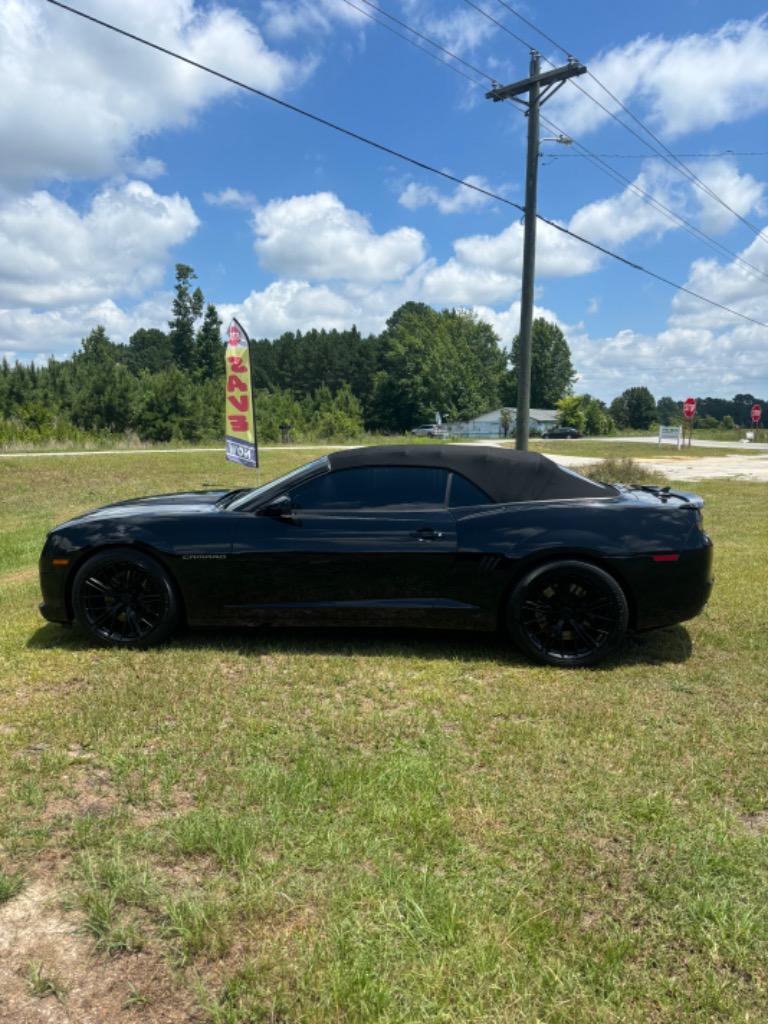 2011 Chevrolet Camaro SS photo 4