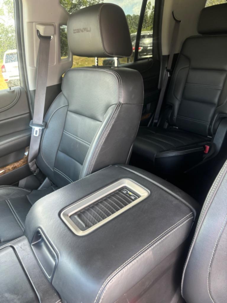 2015 Gmc Yukon Denali photo 12