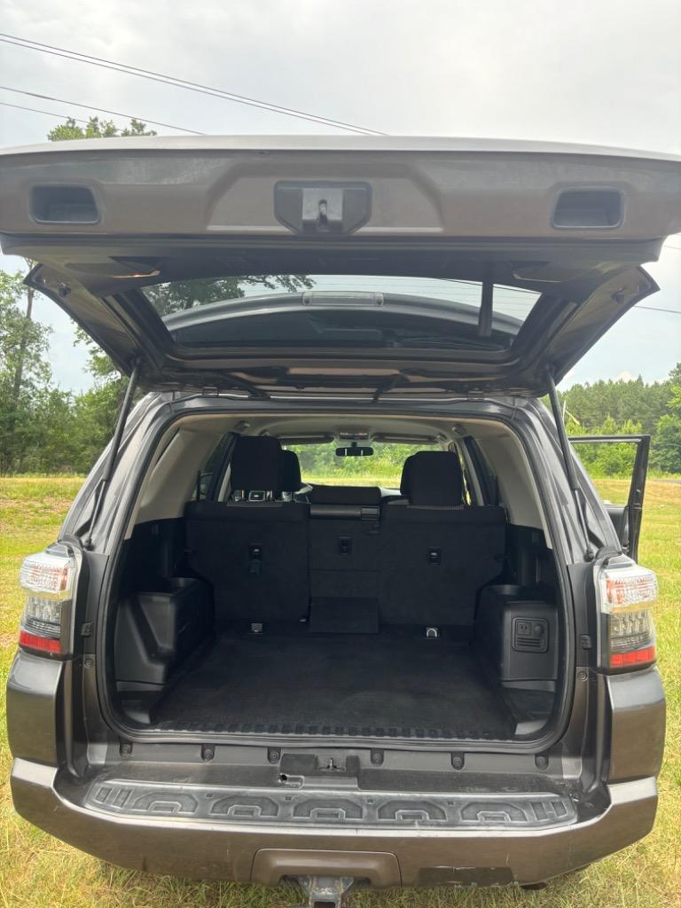 2018 Toyota 4Runner SR5 - Photo 28