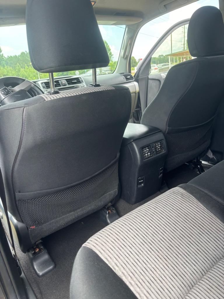 2018 Toyota 4Runner SR5 - Photo 17